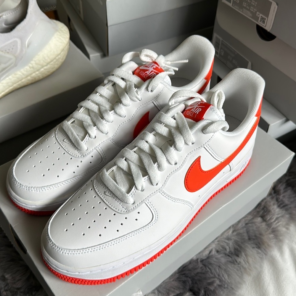 WMNS AIR FORCE 1